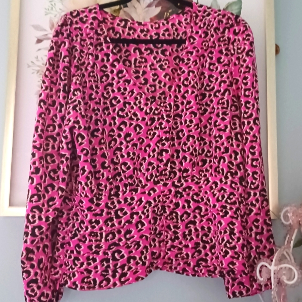 Hot pink leopard top blouse
